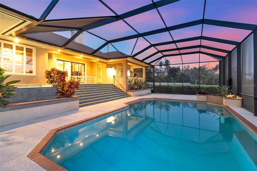 For Sale: $5,495,000 (3 beds, 2 baths, 2960 Square Feet)