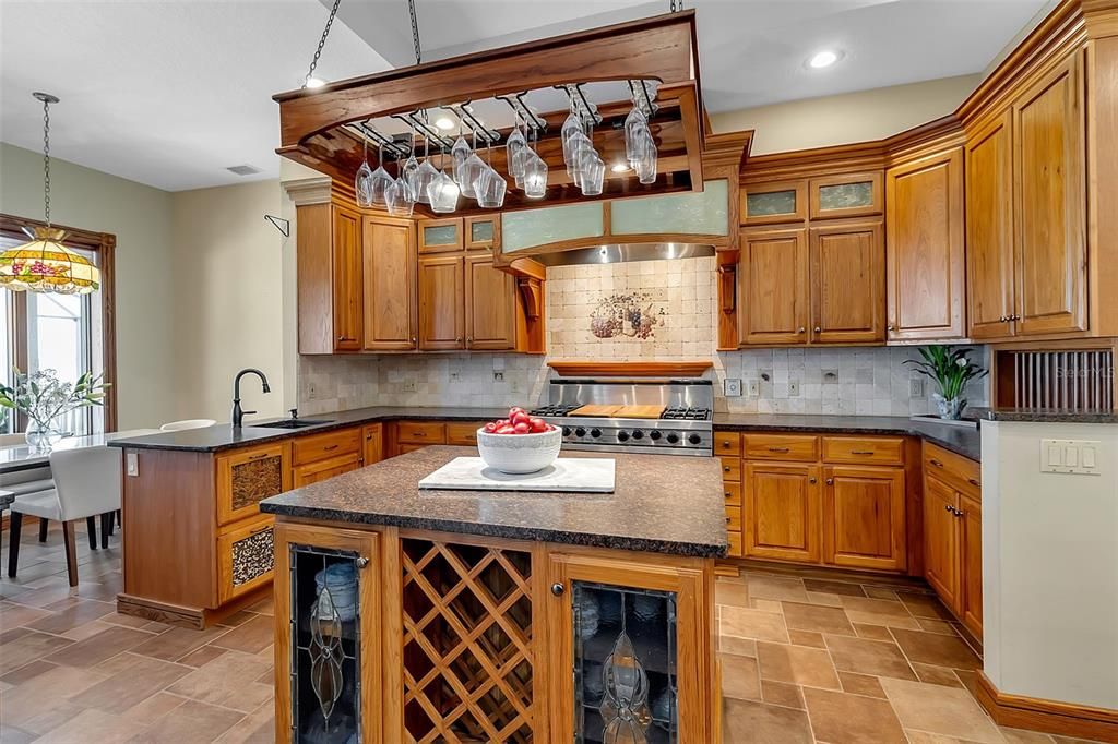 For Sale: $5,495,000 (3 beds, 2 baths, 2960 Square Feet)