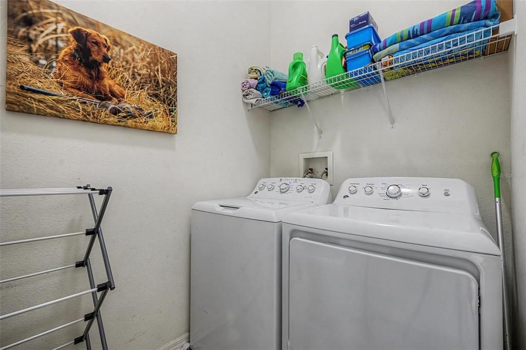 For Sale: $315,000 (2 beds, 2 baths, 1431 Square Feet)
