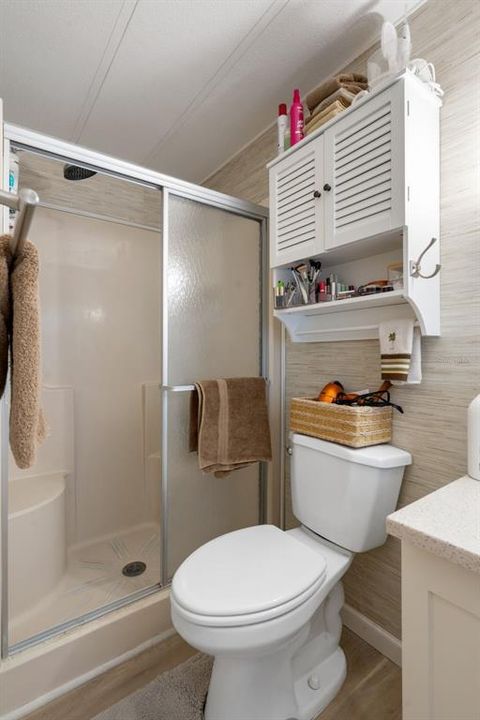 На продажу: $159,900 (2 спален, 2 ванн, 1211 Квадратных фут)