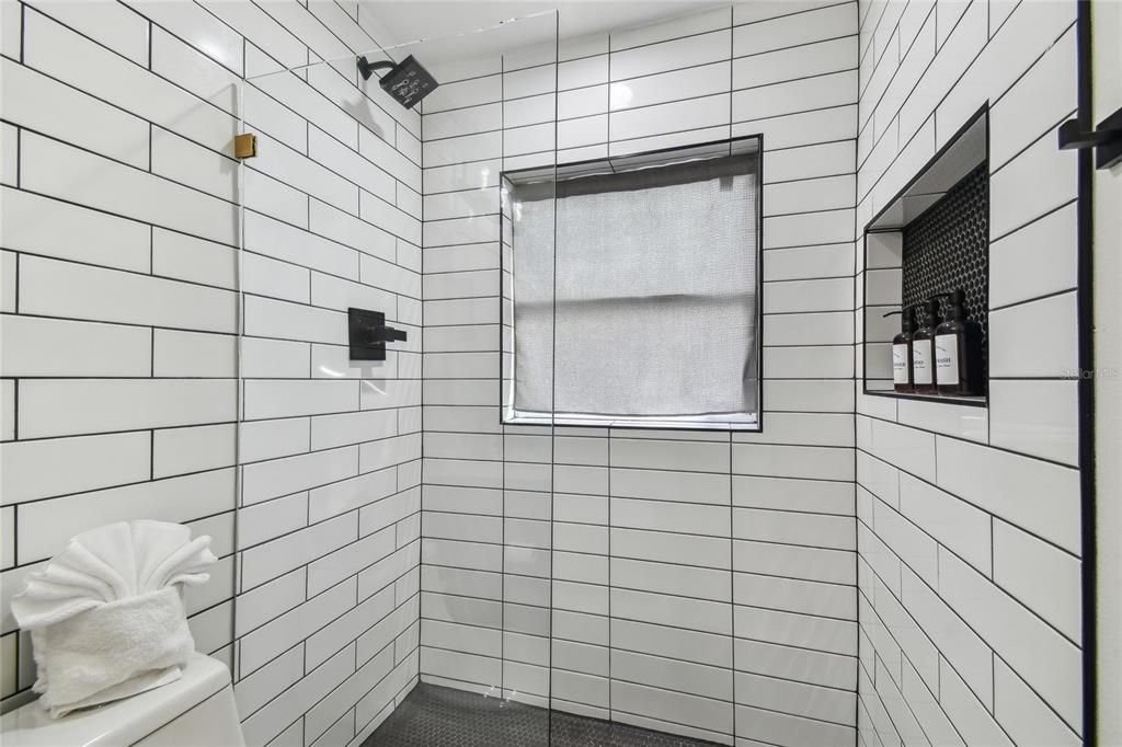 En Renta: $2,750 (2 camas, 1 baños, 869 Pies cuadrados)