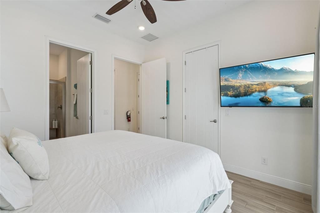En Venta: $399,999 (2 camas, 2 baños, 1283 Pies cuadrados)