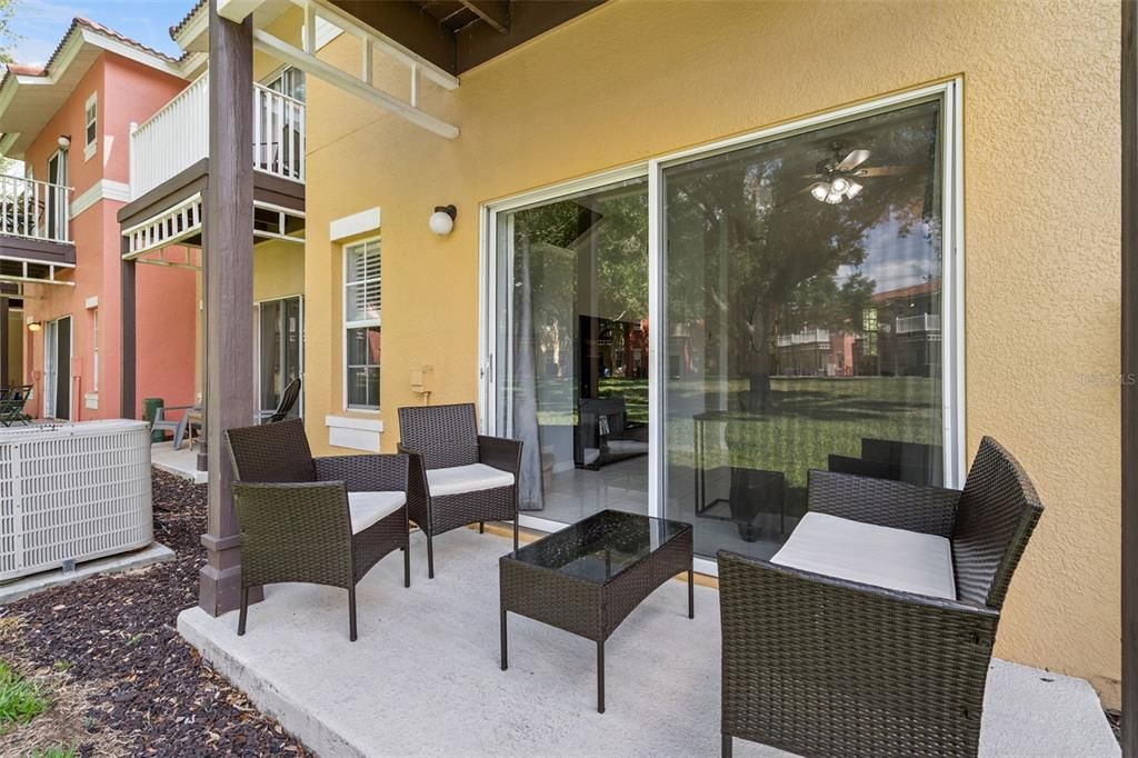 For Sale: $255,000 (3 beds, 2 baths, 1291 Square Feet)