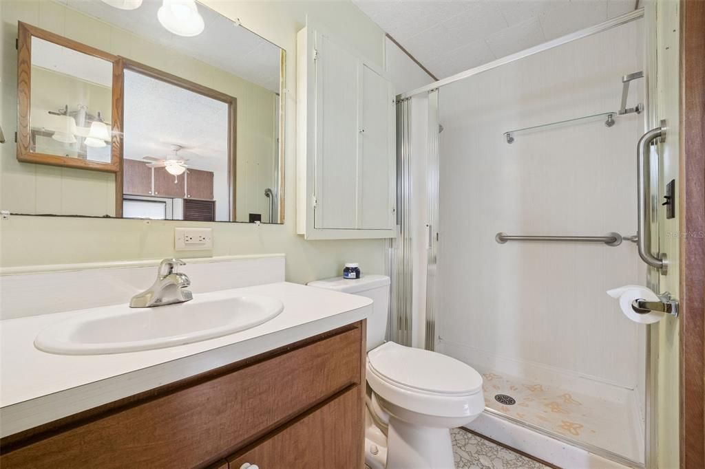 En Venta: $108,500 (2 camas, 2 baños, 1056 Pies cuadrados)