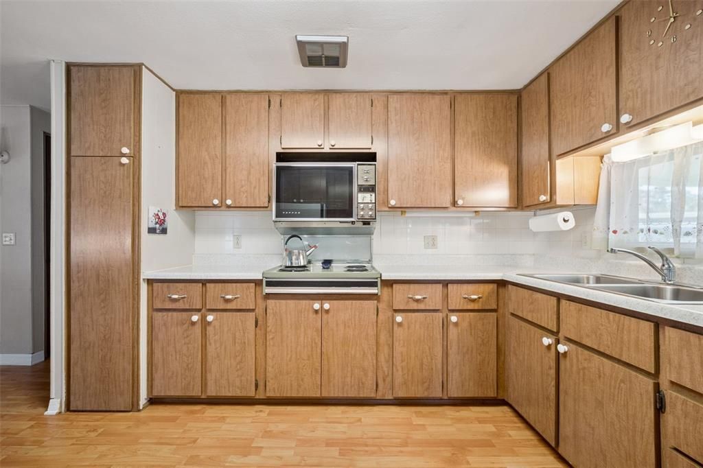 En Venta: $108,500 (2 camas, 2 baños, 1056 Pies cuadrados)