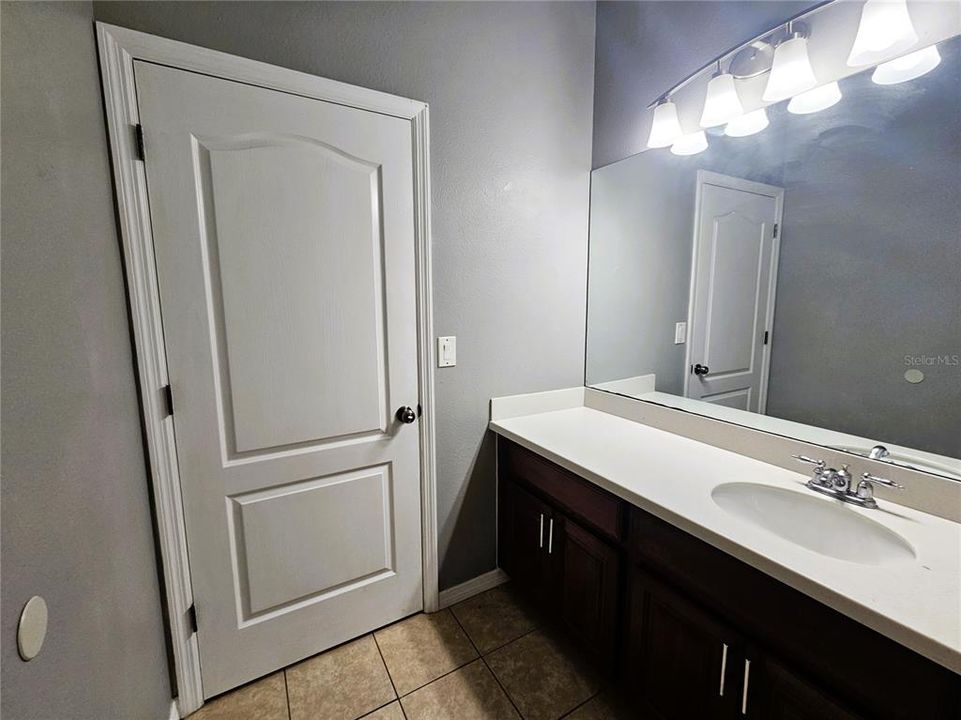 For Rent: $2,500 (4 beds, 2 baths, 2358 Square Feet)