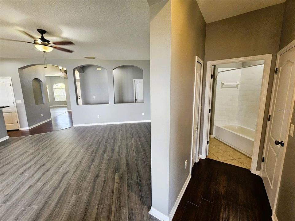 For Rent: $2,500 (4 beds, 2 baths, 2358 Square Feet)