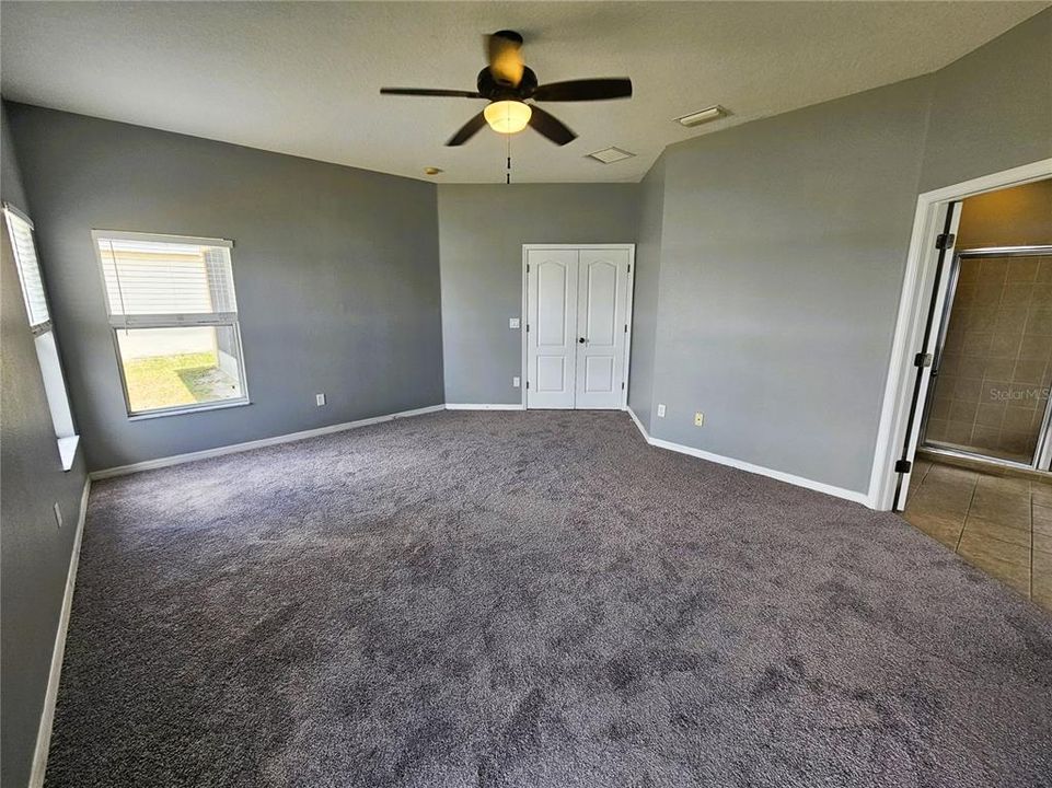 For Rent: $2,500 (4 beds, 2 baths, 2358 Square Feet)