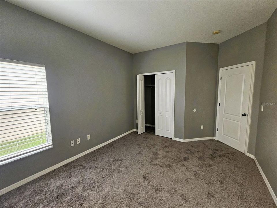 For Rent: $2,500 (4 beds, 2 baths, 2358 Square Feet)