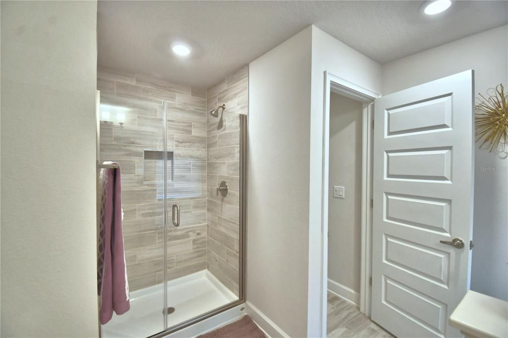 For Sale: $472,143 (4 beds, 3 baths, 2200 Square Feet)