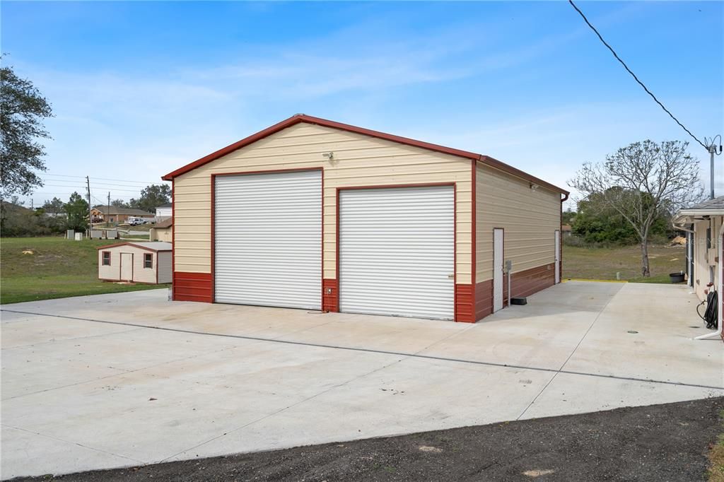 Active With Contract: $349,900 (2 beds, 2 baths, 1568 Square Feet)