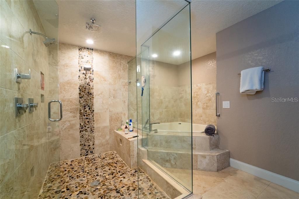For Sale: $990,000 (4 beds, 2 baths, 3265 Square Feet)