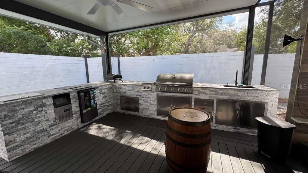 For Sale: $990,000 (4 beds, 2 baths, 3265 Square Feet)