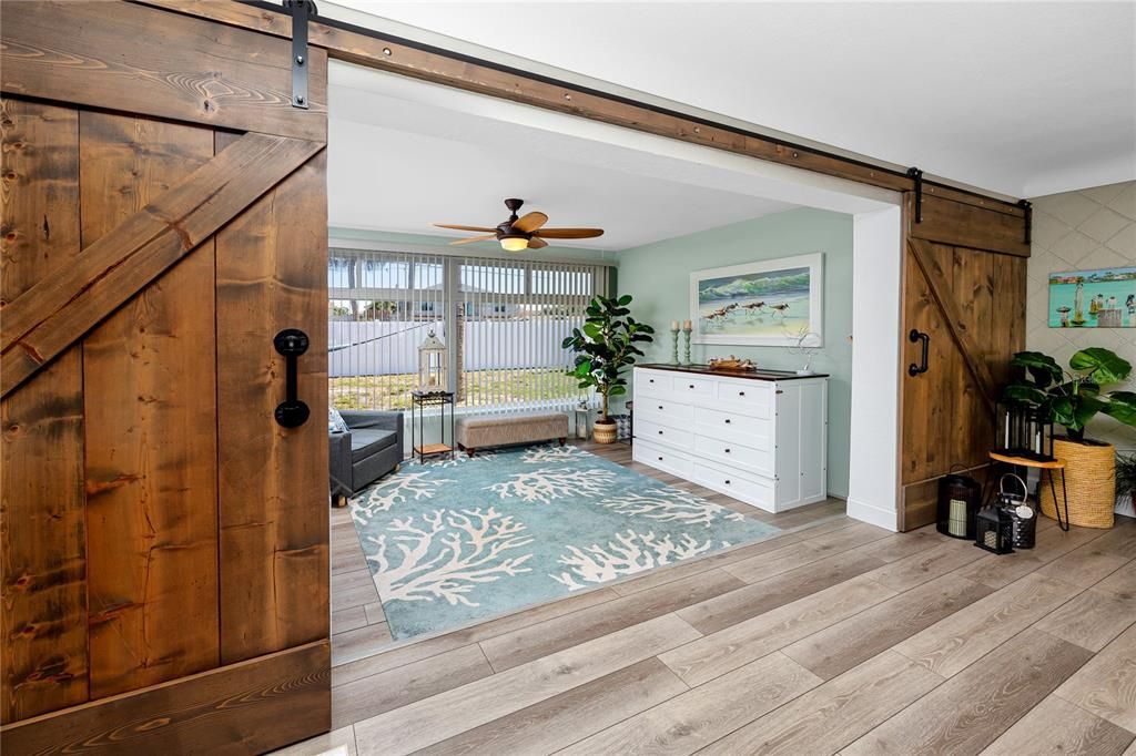 For Sale: $715,000 (2 beds, 2 baths, 1450 Square Feet)
