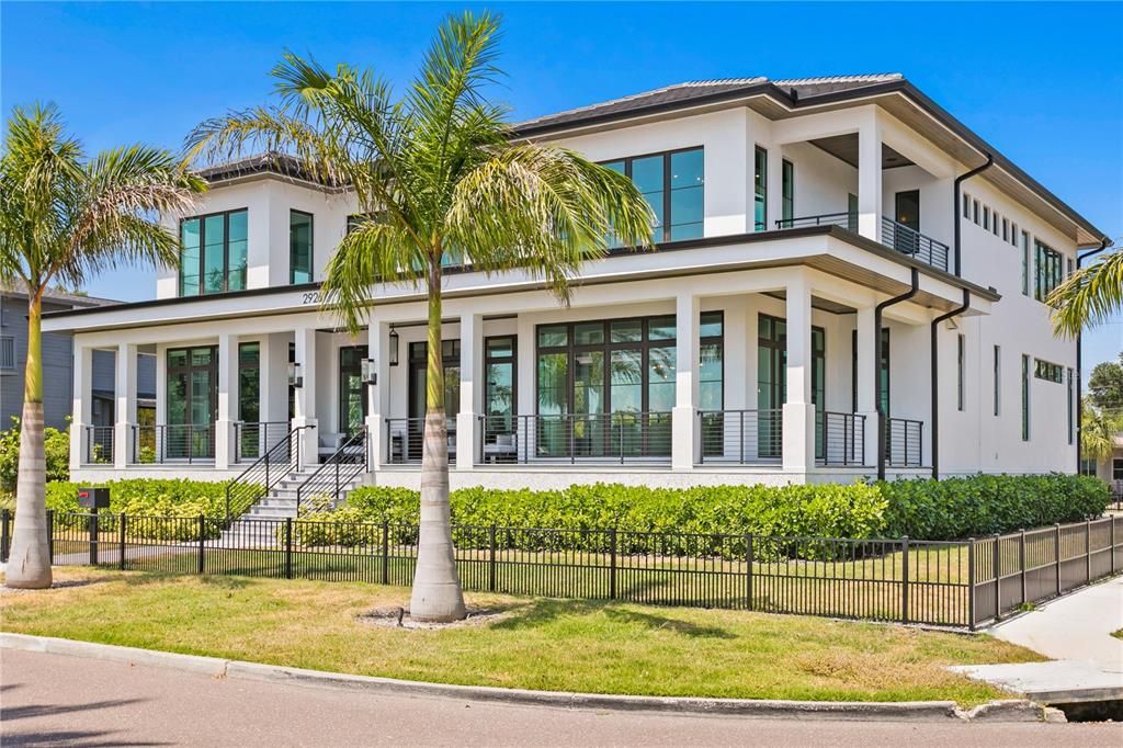 На продажу: $7,495,000 (4 спален, 5 ванн, 5801 Квадратных фут)
