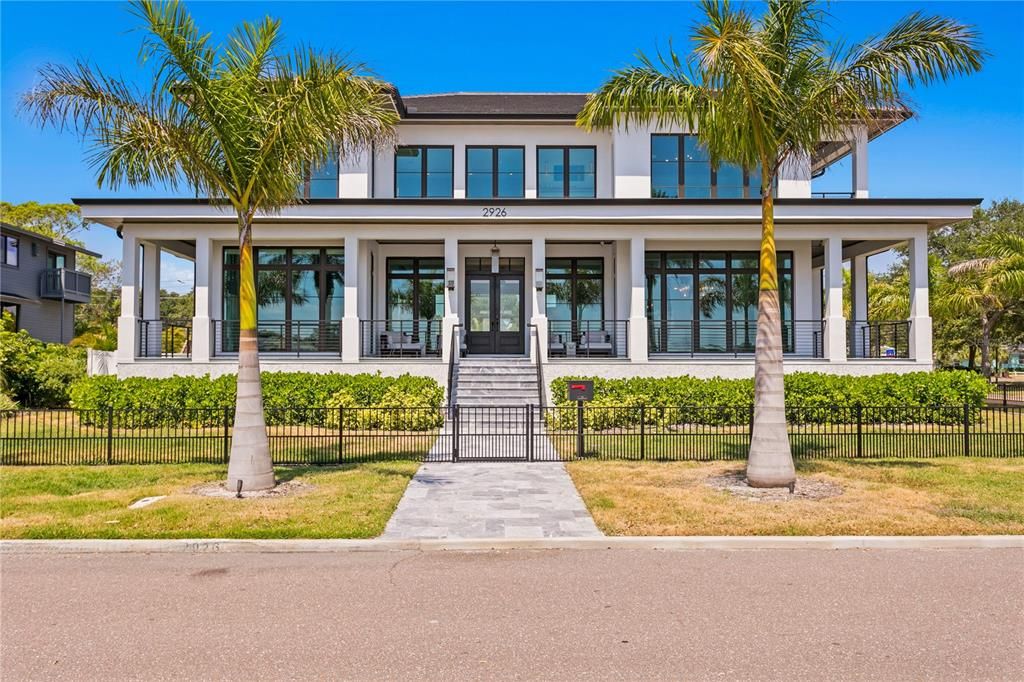 На продажу: $7,495,000 (4 спален, 5 ванн, 5801 Квадратных фут)