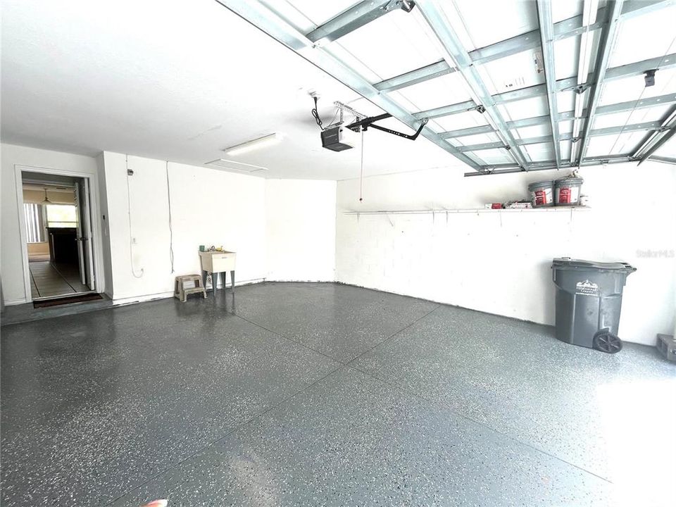 For Rent: $2,300 (3 beds, 2 baths, 1739 Square Feet)