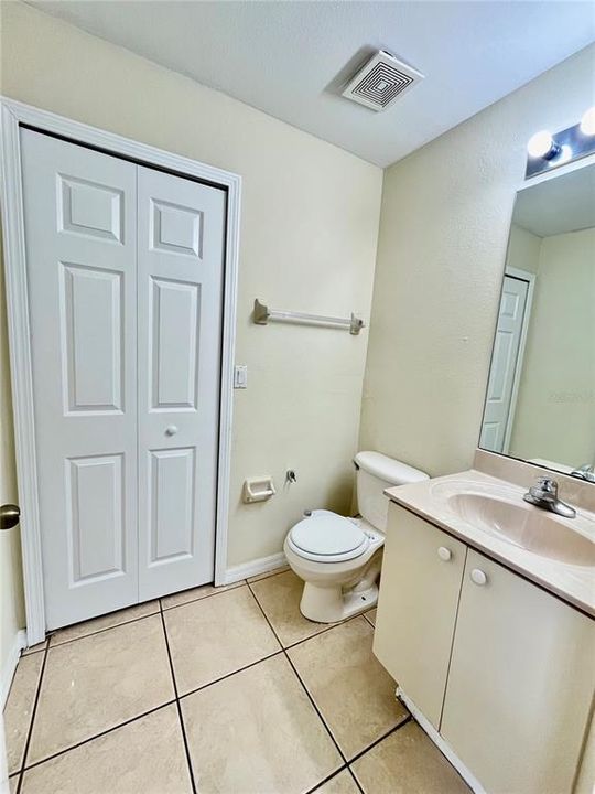 For Rent: $2,300 (3 beds, 2 baths, 1739 Square Feet)