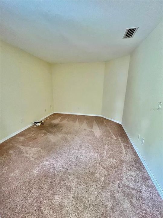 For Rent: $2,300 (3 beds, 2 baths, 1739 Square Feet)