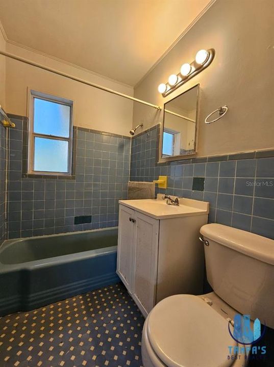 В аренду: $1,795 (3 спален, 2 ванн, 1295 Квадратных фут)