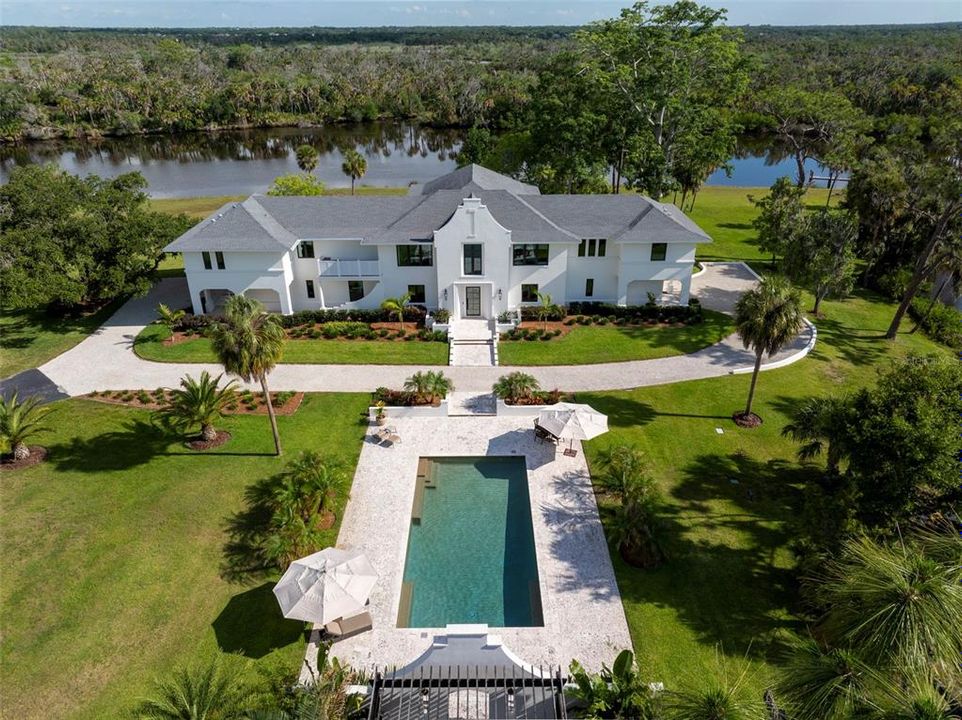En Venta: $7,495,000 (4 camas, 4 baños, 5771 Pies cuadrados)