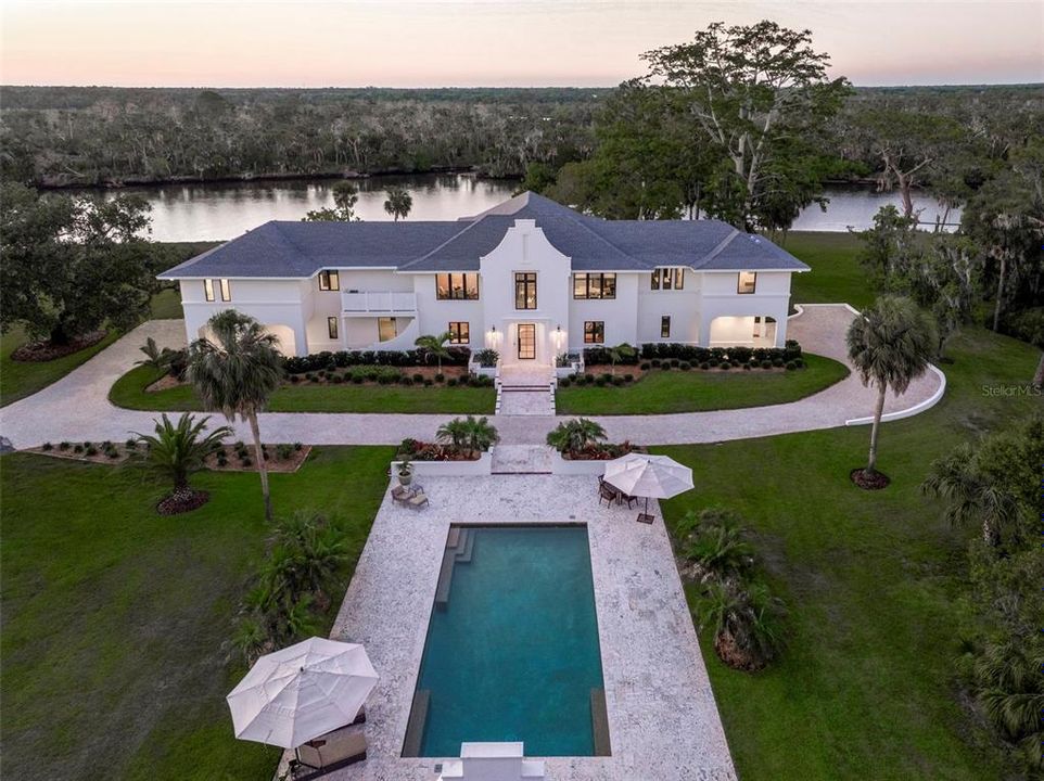 En Venta: $7,495,000 (4 camas, 4 baños, 5771 Pies cuadrados)