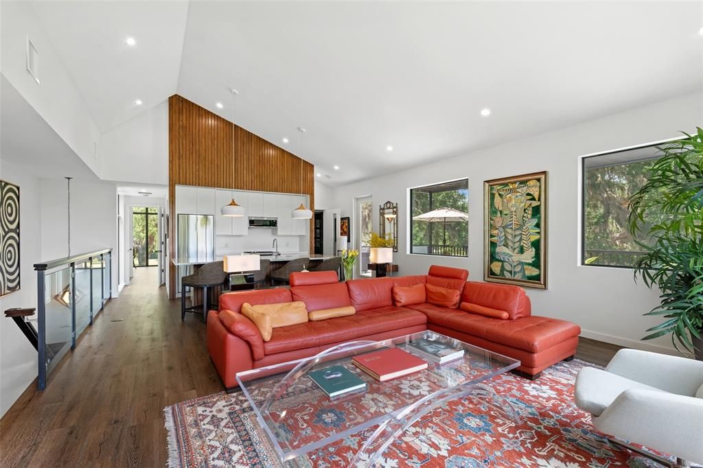 En Venta: $7,495,000 (4 camas, 4 baños, 5771 Pies cuadrados)