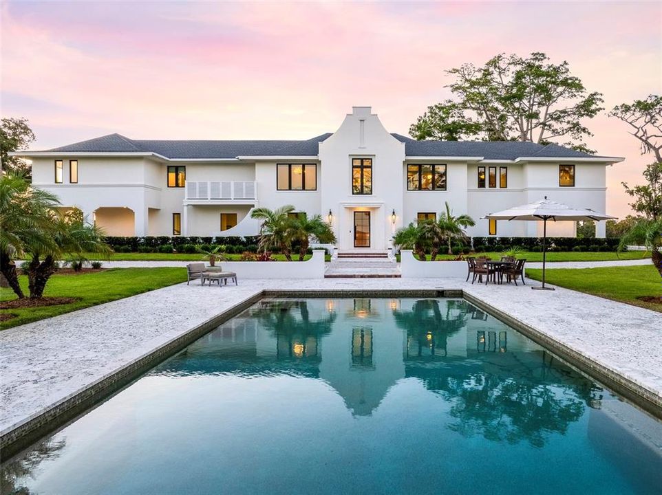 En Venta: $7,495,000 (4 camas, 4 baños, 5771 Pies cuadrados)