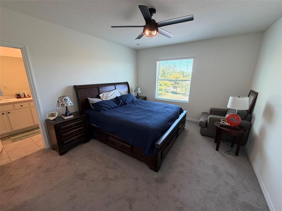 En Renta: $2,950 (3 camas, 2 baños, 1819 Pies cuadrados)