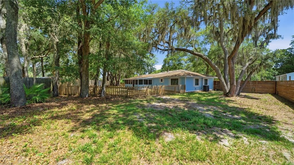En Venta: $349,000 (3 camas, 2 baños, 1428 Pies cuadrados)