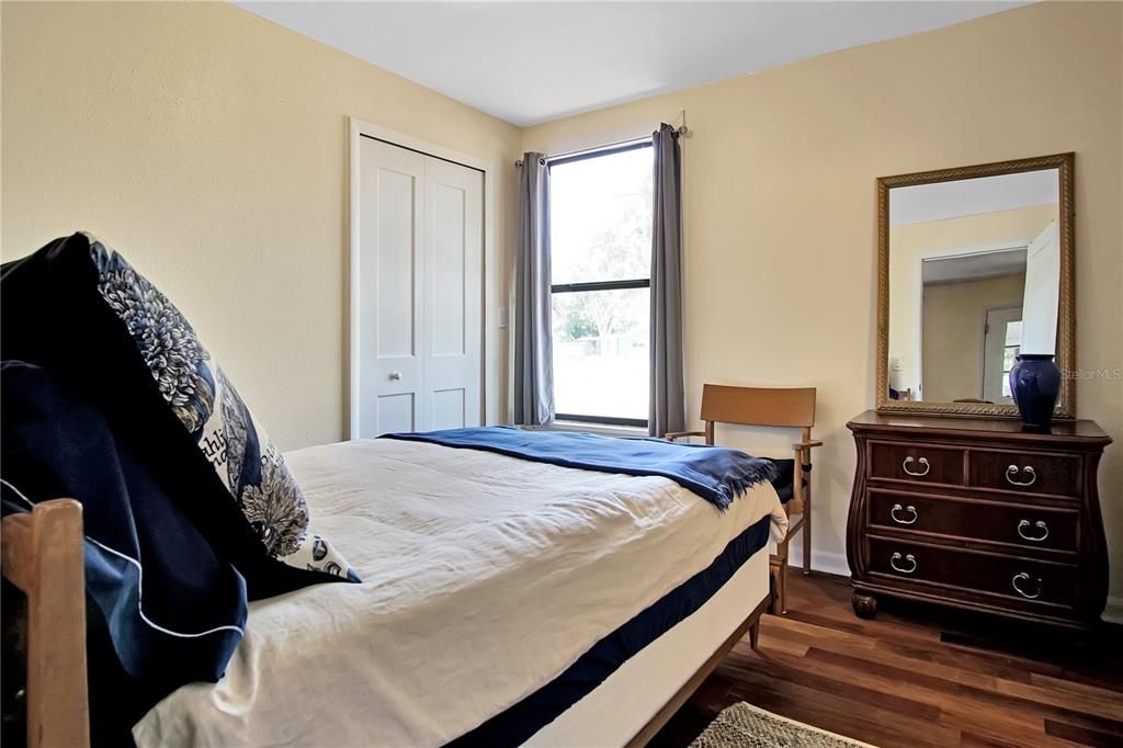 For Rent: $1,595 (3 beds, 2 baths, 944 Square Feet)