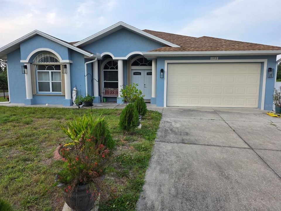 En Venta: $579,000 (4 camas, 3 baños, 2260 Pies cuadrados)