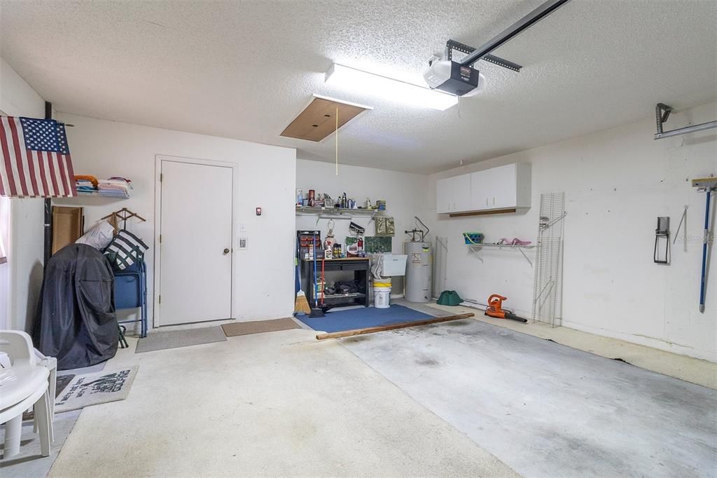 Active With Contract: $244,900 (2 beds, 2 baths, 1584 Square Feet)