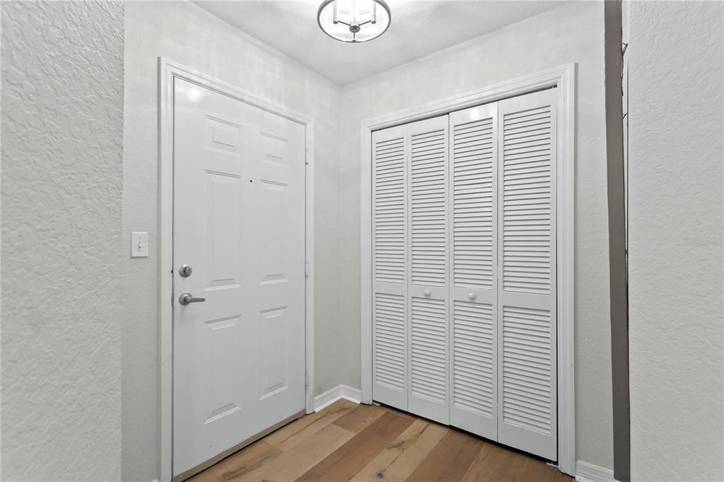 В аренду: $4,000 (3 спален, 2 ванн, 1332 Квадратных фут)
