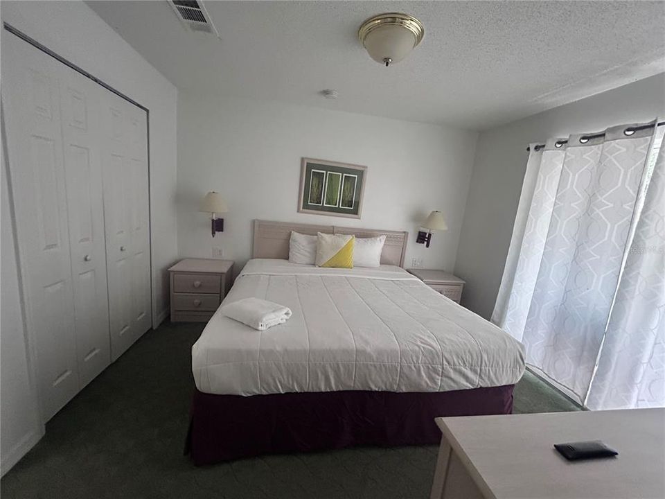 For Sale: $235,000 (3 beds, 2 baths, 1291 Square Feet)