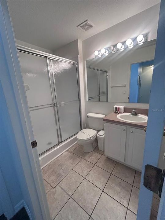 For Sale: $235,000 (3 beds, 2 baths, 1291 Square Feet)