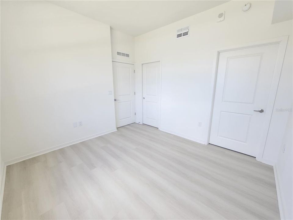 В аренду: $1,600 (1 спален, 1 ванн, 750 Квадратных фут)