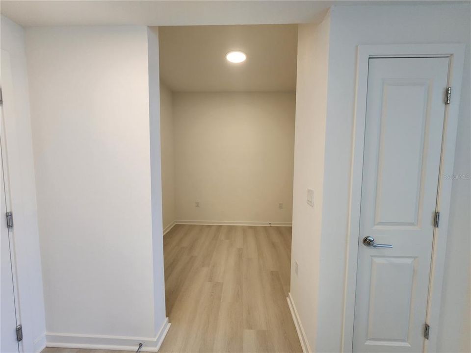 В аренду: $1,600 (1 спален, 1 ванн, 750 Квадратных фут)