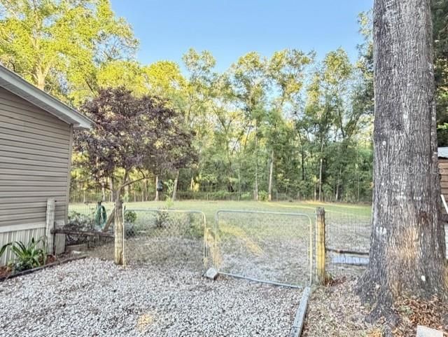 For Sale: $189,000 (2 beds, 2 baths, 1038 Square Feet)