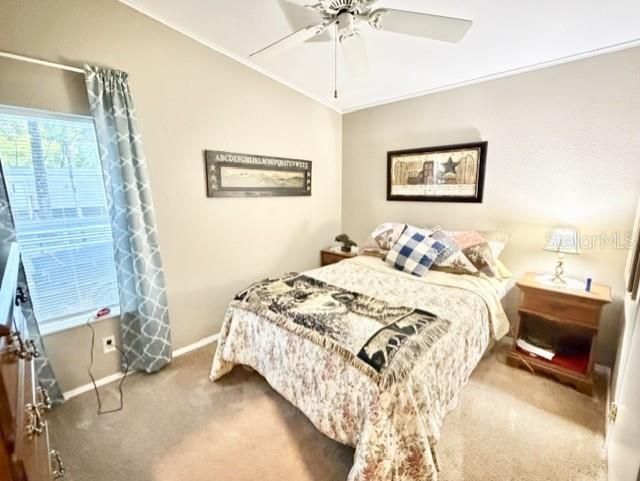 For Sale: $189,000 (2 beds, 2 baths, 1038 Square Feet)