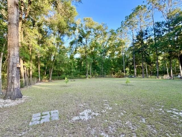 For Sale: $189,000 (2 beds, 2 baths, 1038 Square Feet)