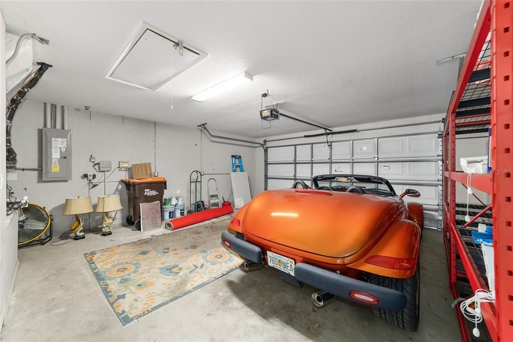 Active With Contract: $450,000 (4 beds, 2 baths, 2517 Square Feet)