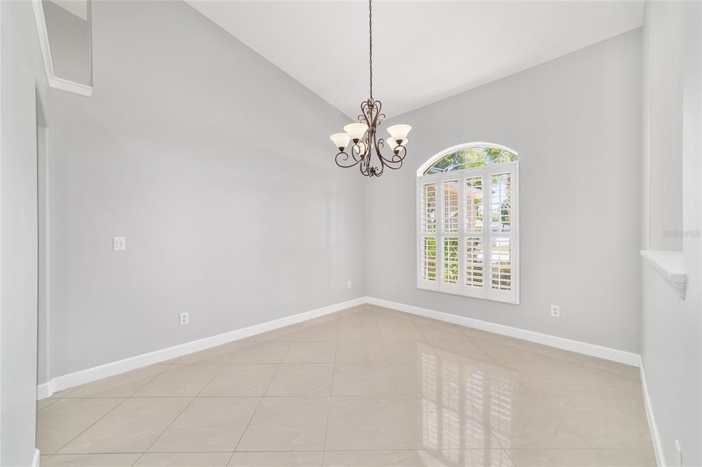 Active With Contract: $450,000 (4 beds, 2 baths, 2517 Square Feet)