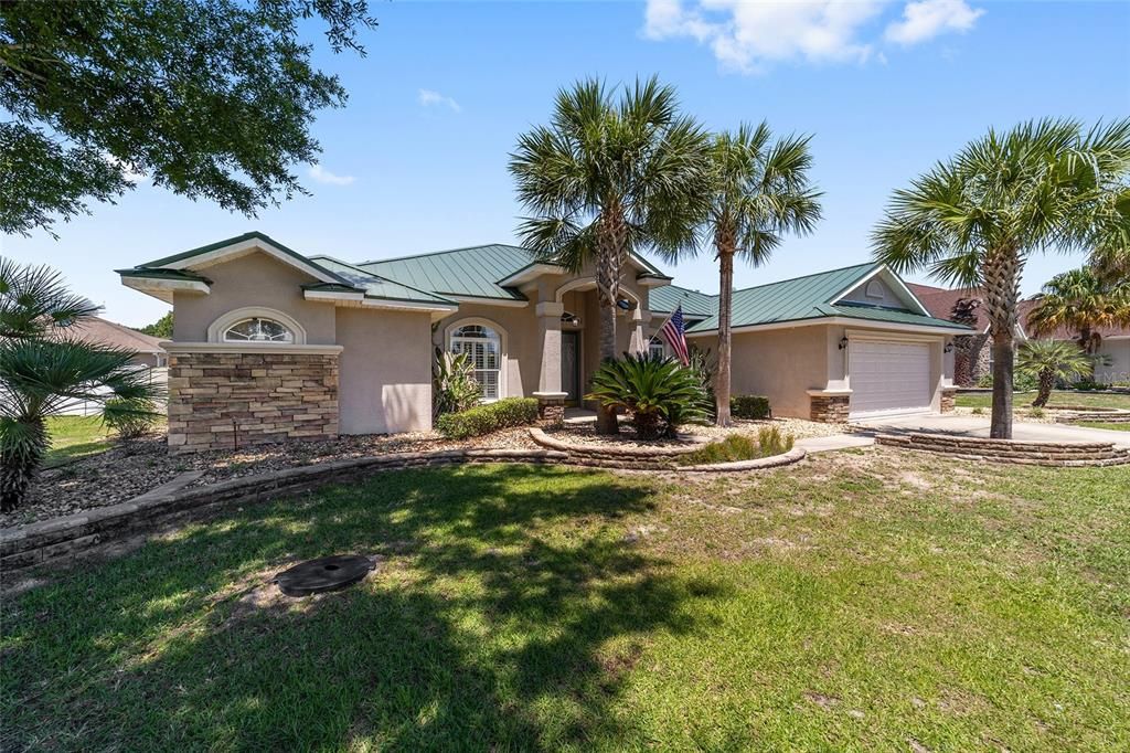 Active With Contract: $450,000 (4 beds, 2 baths, 2517 Square Feet)