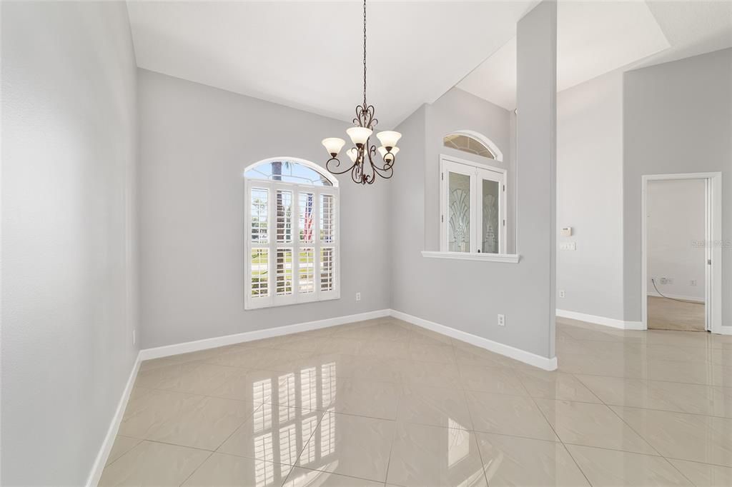 Active With Contract: $450,000 (4 beds, 2 baths, 2517 Square Feet)