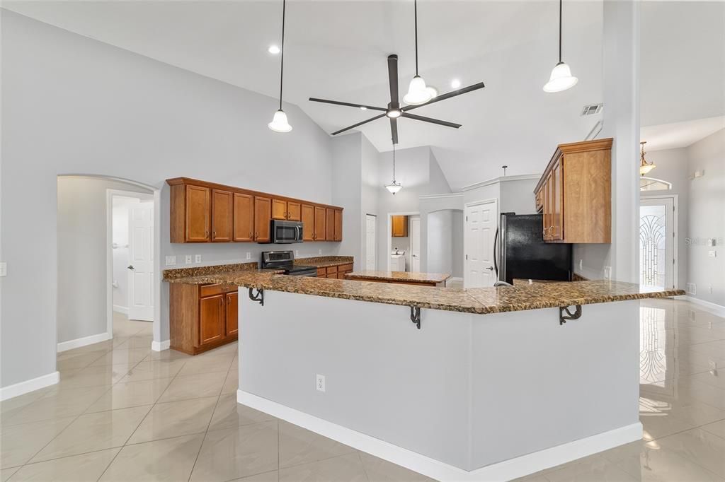 Active With Contract: $450,000 (4 beds, 2 baths, 2517 Square Feet)