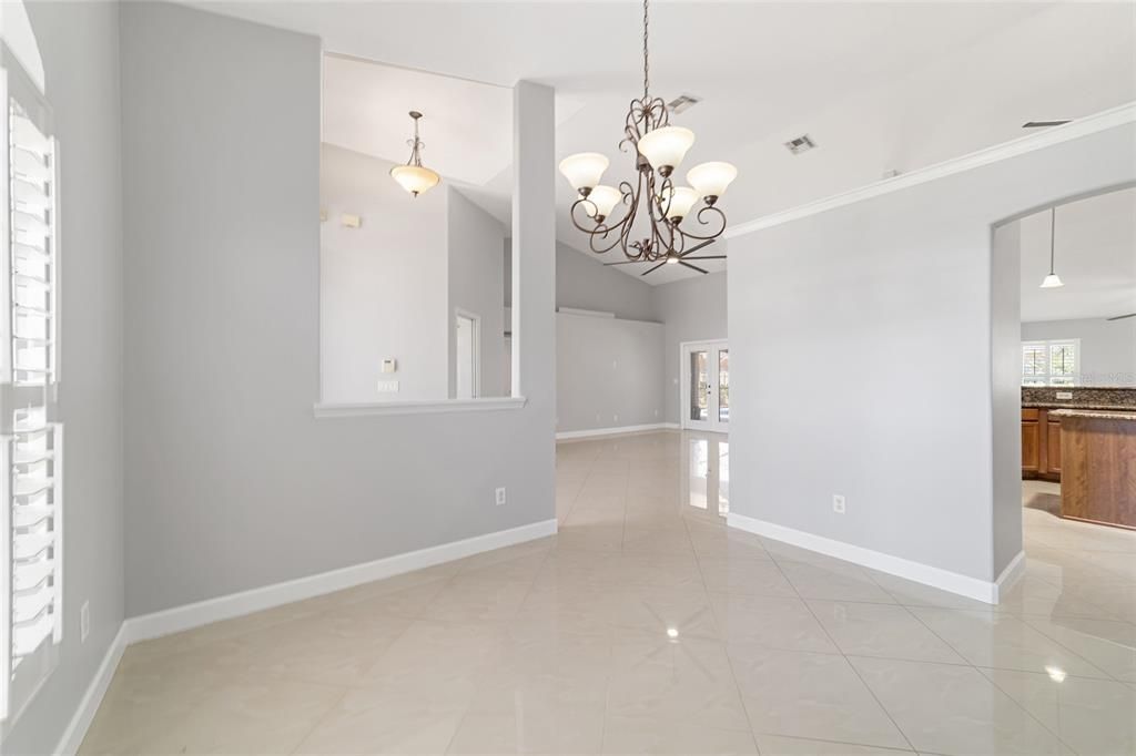Active With Contract: $450,000 (4 beds, 2 baths, 2517 Square Feet)