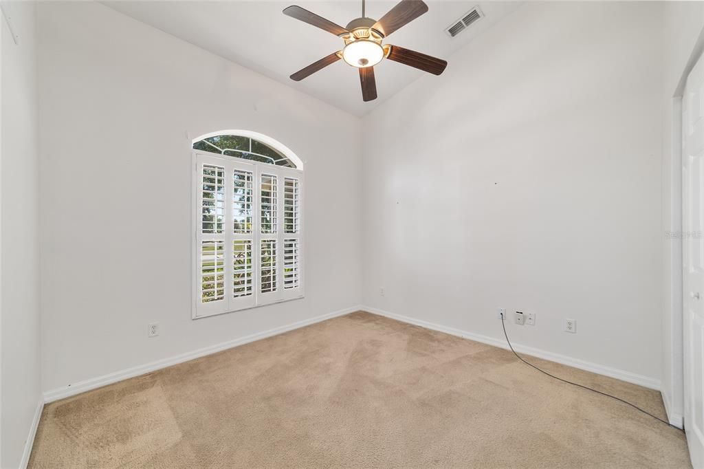 Active With Contract: $450,000 (4 beds, 2 baths, 2517 Square Feet)