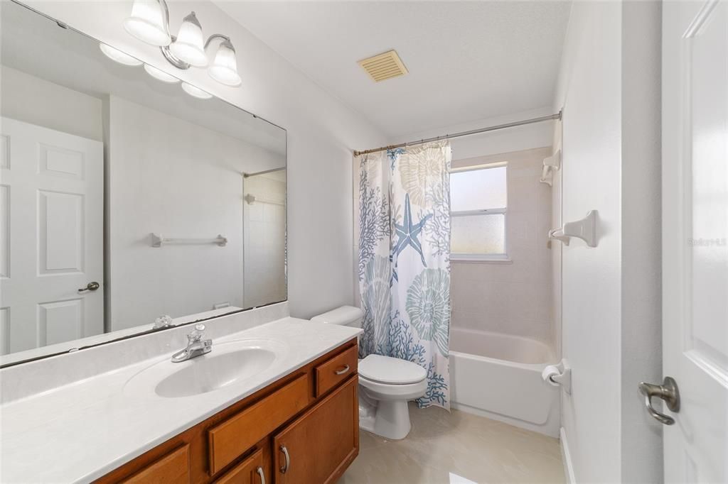 Active With Contract: $450,000 (4 beds, 2 baths, 2517 Square Feet)