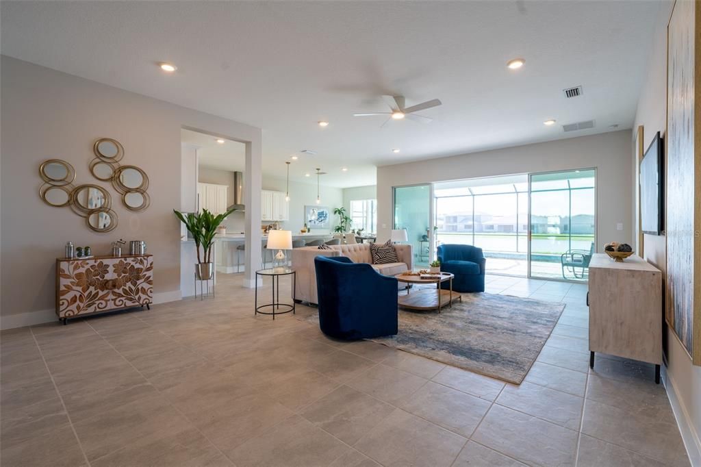 En Venta: $689,000 (3 camas, 2 baños, 2735 Pies cuadrados)